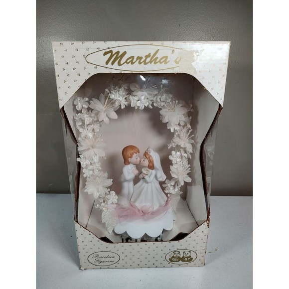 Vintage Martha’s Porcelain Bride & Groom Flower Arch Wedding Cake Topper… - Picture 2 of 10